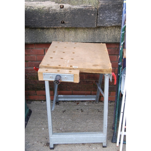 594 - WORK BENCH