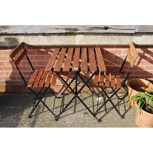 760 - SLATTED FOLDING GARDEN TABLE & 2 CHAIRS