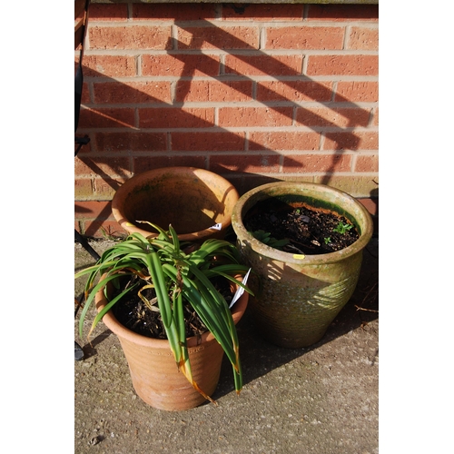 761 - 2 TERRACOTTA POTS & 1 STONEWARE POTS