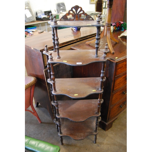 556 - EDWARDIAN 5 TIER MAHOGANY WHAT NOT