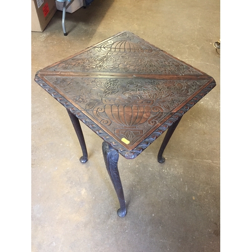 582 - 19TH CENTURY CARVED OAK ENVELOPE TABLE ON CABTIOLE LEGS AND HOOF FEET