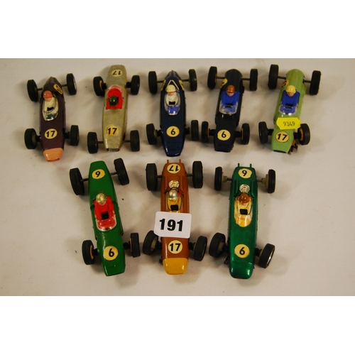 191 - 8 SCALEXTRIC RACING CARS