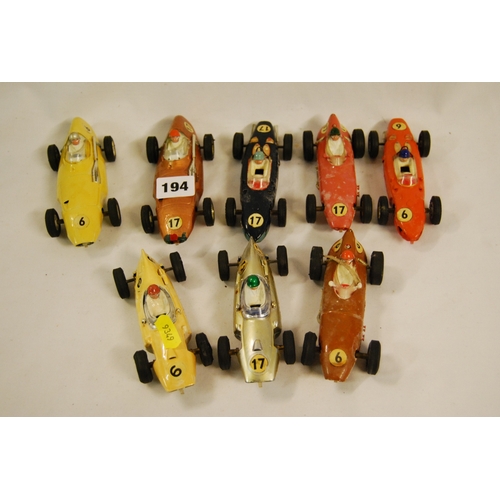 194 - 8 SCALEXTRIC RACING CARS