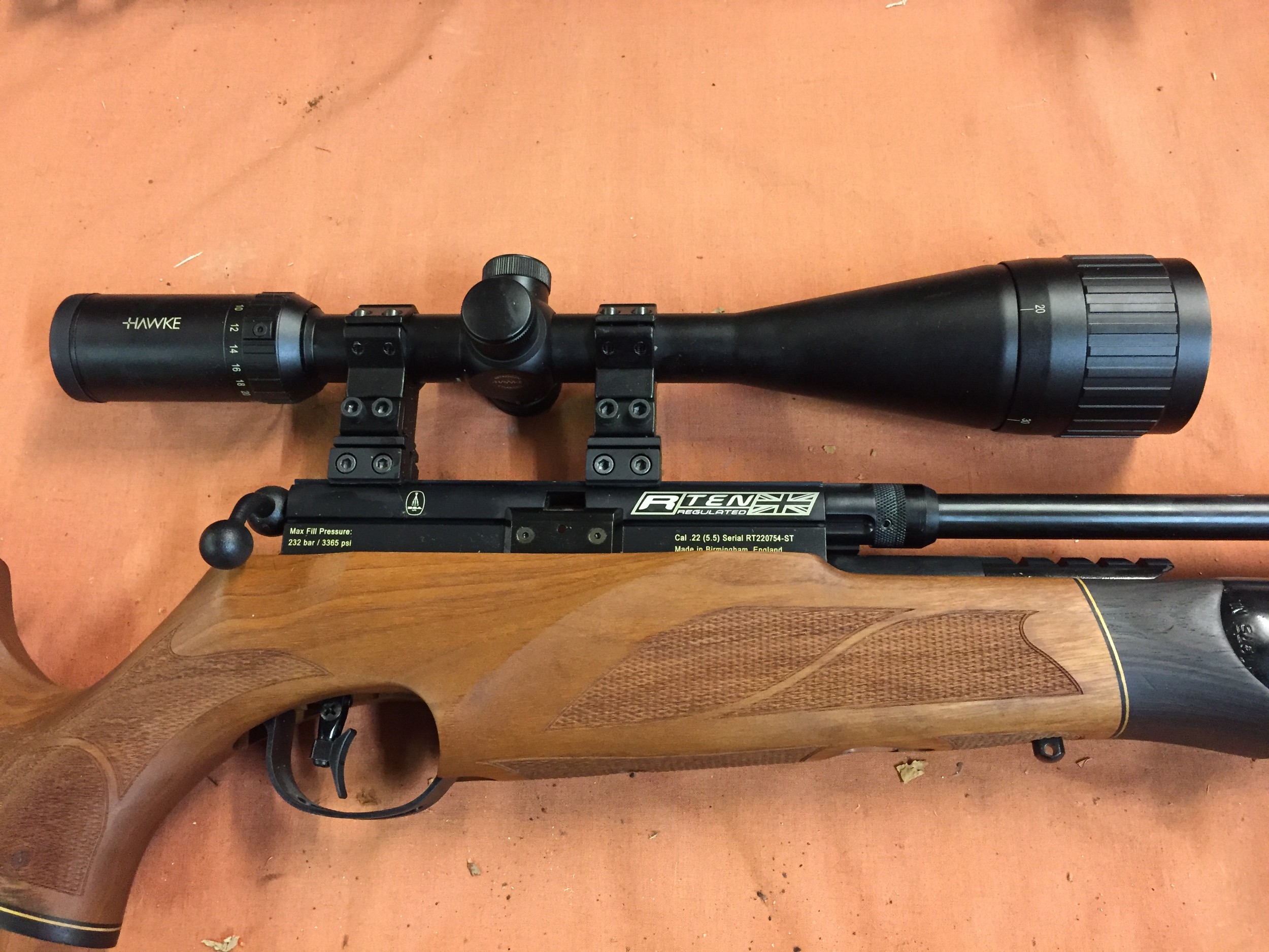 R TEN REGULATED .22 AIR RIFLE (RT 220754-ST) WITH HAWKE SCOPE