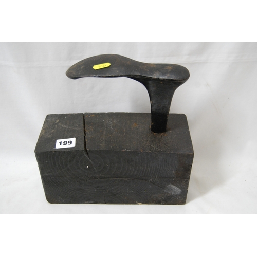 199 - VINTAGE SHOE LAST SET IN WOODEN BLOCK