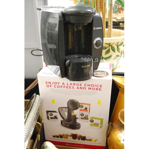 438 - DE LONGHI COFFEE MAKER AND BOSCH COFFEE MAKER