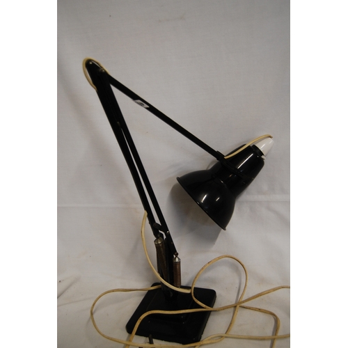 450 - ANGLE POISE TABLE LAMP