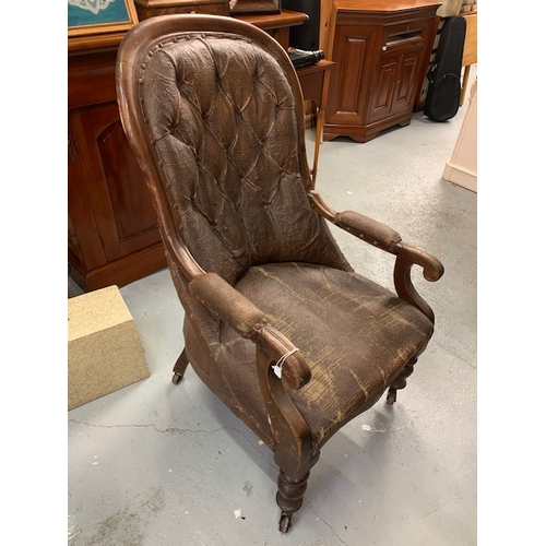 202 - Old Victorian Mahogany gentleman's chair