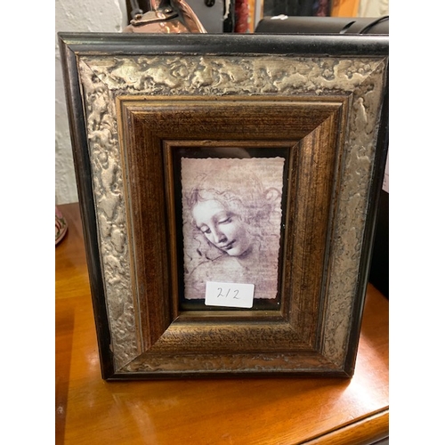 212 - Picture of lady in frame