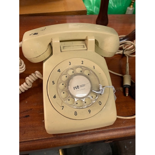 255 - Cream vintage dial telephone