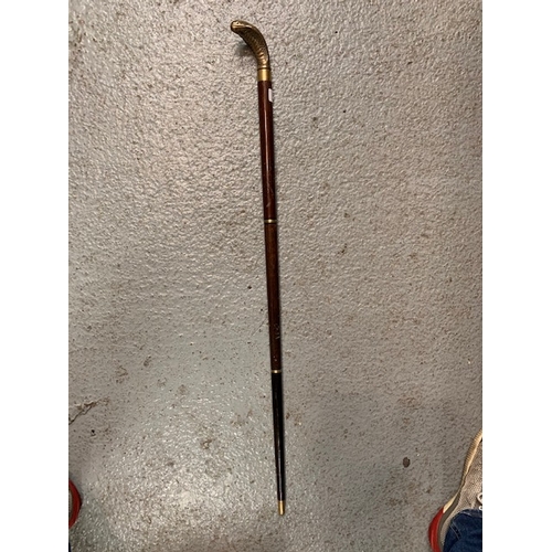 279 - Walking stick with brass lions head suitable for a bag/pocket, screws in 3 parts