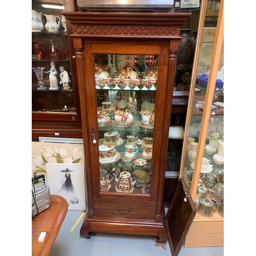 246A - Single door display cabinet with a single drawer, matching last lot