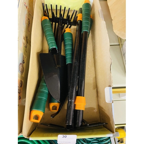 30 - Collection of gardening tools