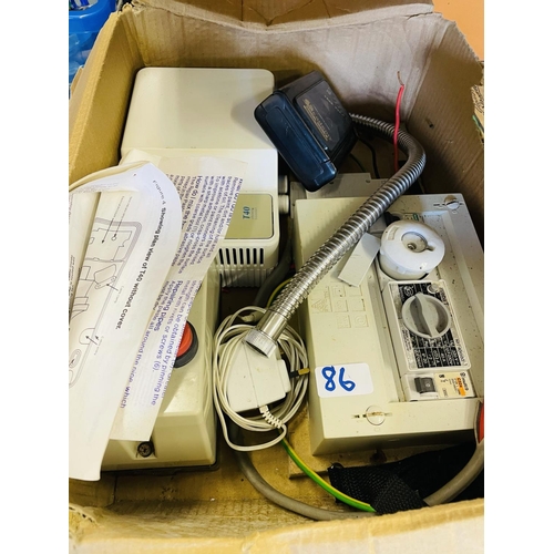 86 - Box of electrical items