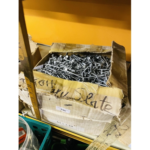 195 - 2.5'' galvanized slate nails, large box