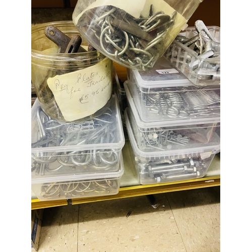 122 - Boxes of tractor clips, R clips etc, various sizes