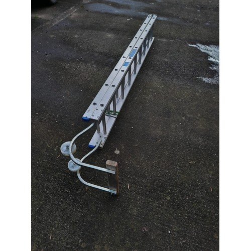 295 - 17' aluminium roof ladder