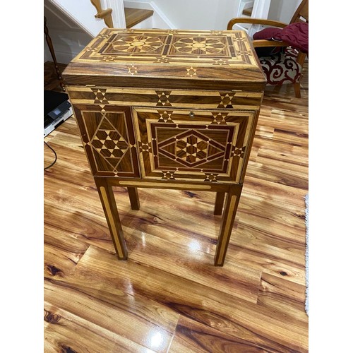 100a - Magnificent inlaid jewelry cabinet on four legs with multiple compartments, 530mm W x 363mm D, x 955... 