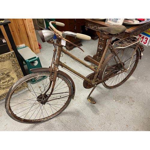 404 - Antique ladies Raleigh bicycle af