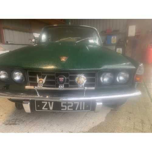 415 - Two Vintage Cars, 1973 Rover P6, 2 litre petrol, in good order, running, with tax book
Rover P6, 2.2... 