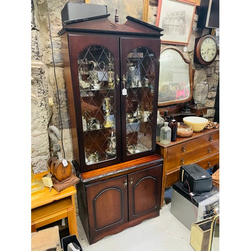 190 - Superb Rossmore display cabinet with lighting, 78''h x 33''w x 16''d