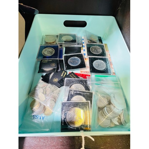 27 - Box of English and Roman coins and tokens etc.