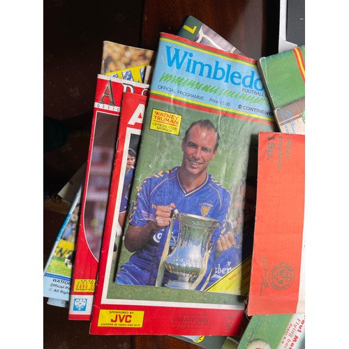 254 - Arsenal, Wimbledon, Spurs and Ireland soccer programmes including 2005 FA cup final programme