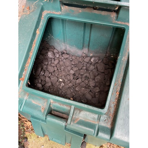 356 - 6 bag coal bunker and quantity of coal