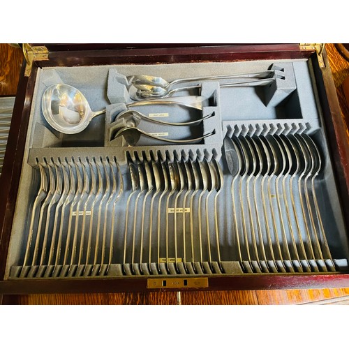 141 - Magnificent 85 piece, 12 place setting cutlery canteen with superb mahogany case with brass lock and... 