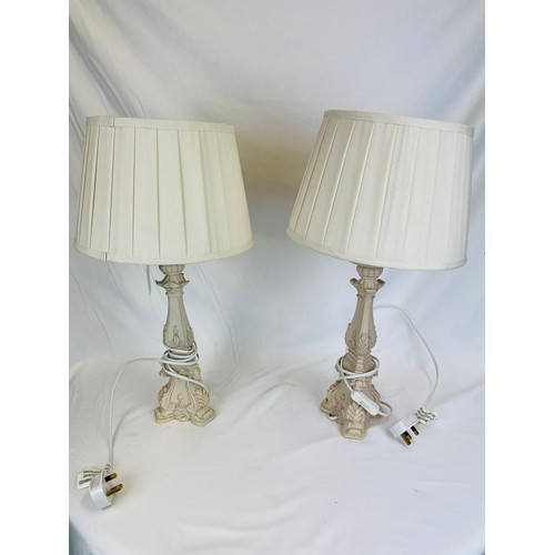 144 - Pair of table lamps