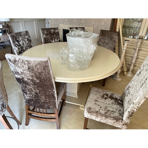 179 - Quality round dining room table with 6 chairs covered in crushed velvet. table is 60''d x 32''h