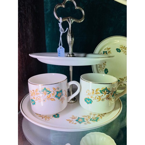 314 - 21 piece Arklow tea service 'studio craft' with matching 2 tier cake stand