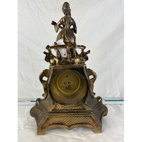 56 - French decorative wind up mantle clock