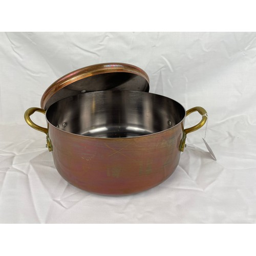 53 - Large copper pot with brass handles 11''d