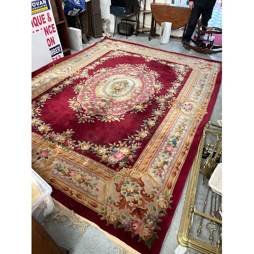 312 - Large rug 150'' x 110''