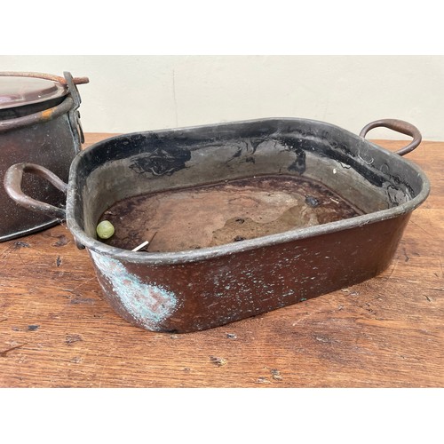 38 - 2 Victorian copper fish pans, 21''w