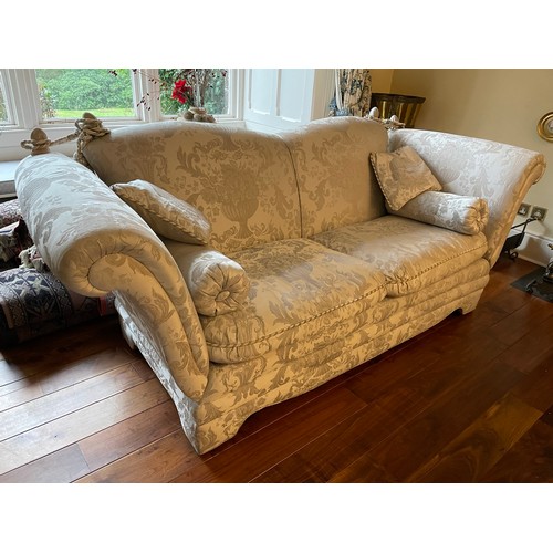 140 - Superb cream two seat suite Knowles (88''w x 32''h )