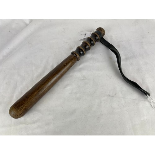 39 - Vintage police truncheon