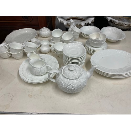 44 - Large quantity of Coalport Wedgwood countryware, approx. 65 pieces