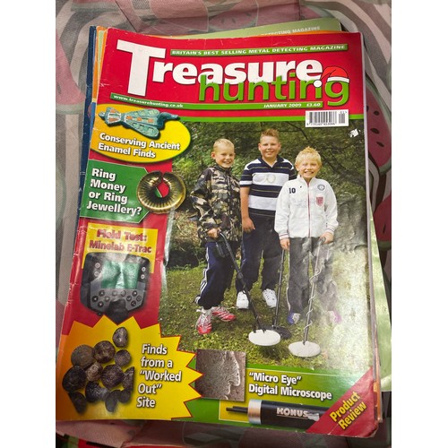 294 - 64 Treasure hunting detection magazines