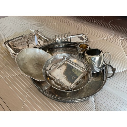 48 - A collection of EPNS including toast rack and serving tray