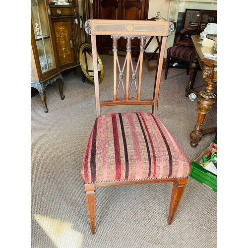 234 - A superb set of 2 carvers plus 3 chairs, all inlaid and well upholstered with carved backs. solid se... 