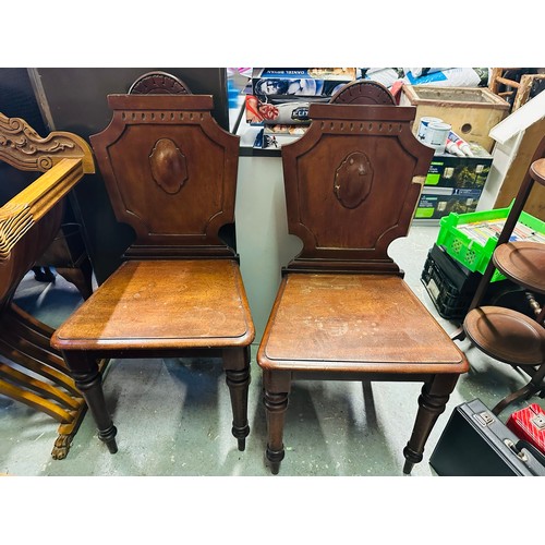 111 - Pair of Georgian solid oak hall chairs, sturdy, 17'' seat h