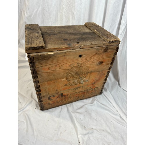 137 - Schweppes vintage timber crate and 6 soda siphons