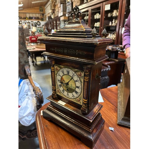 289 - Beautiful Victorian mantle clock complete with key and pendulum, hand painted face depicting a farm ... 