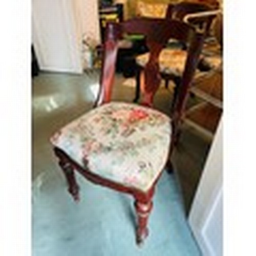 94 - A superb set of early Victorian dining chairs on brass castors, excellent condition, 6 chairs and 2 ... 