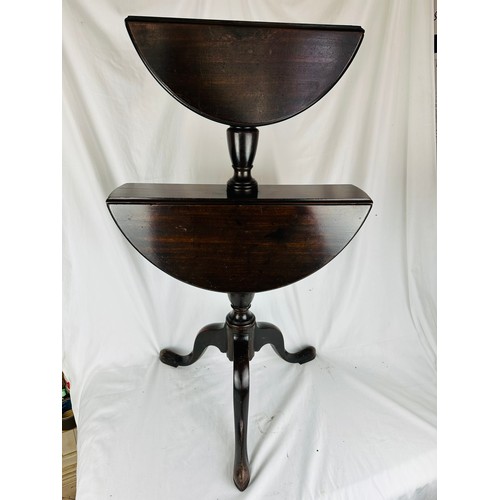 229 - 2 tier solid mahogany, Georgian dumbwaiter with drop leaves. 37''h x 23''w