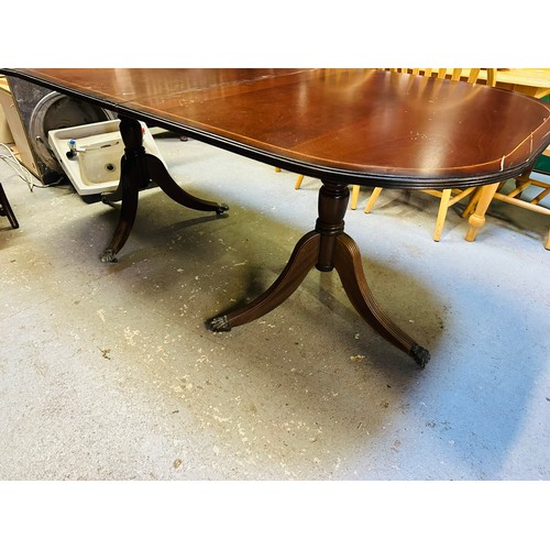 14 - Victorian style mahogany inlaid dining table and 6 dining chairs 83''x 38''x 30''