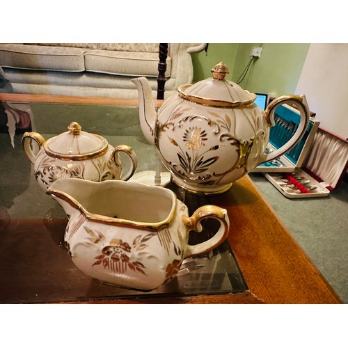 65 - 3 piece tea set