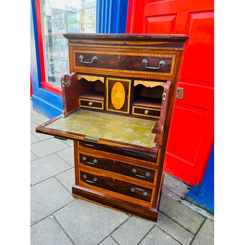 130G - Superb Georgian secetaire cabinet, with fall front veneered and cross banded drawers, signed Maple  ... 